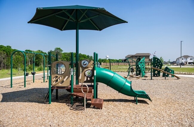 Building Photo - 2010 Sandpiper Wy