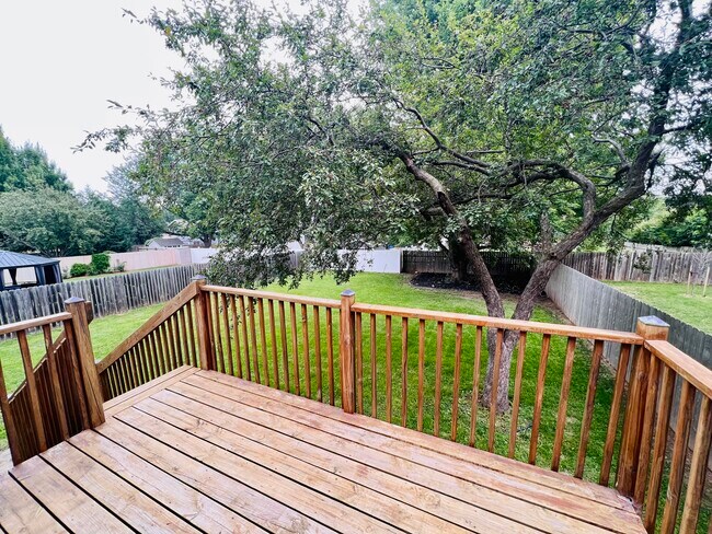 Building Photo - 5035 S 163rd Ave