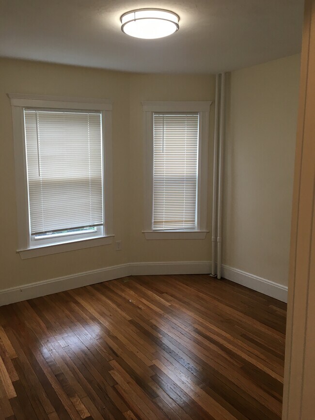 153 Franklin St 153 Franklin St Framingham MA 01702 Apartment Finder