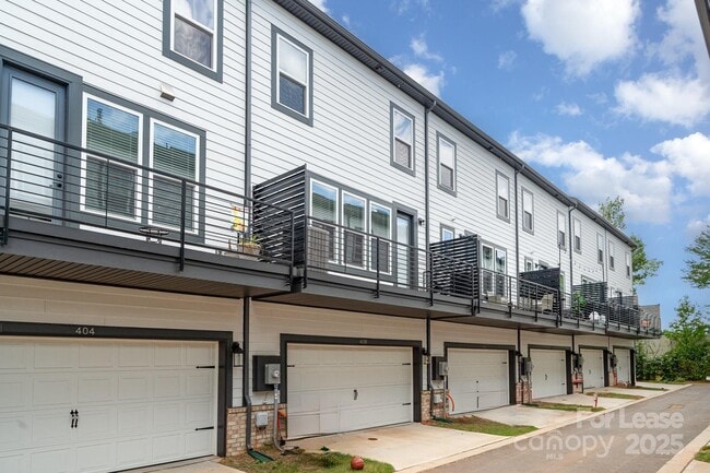 Building Photo - 408 Catawba Ave