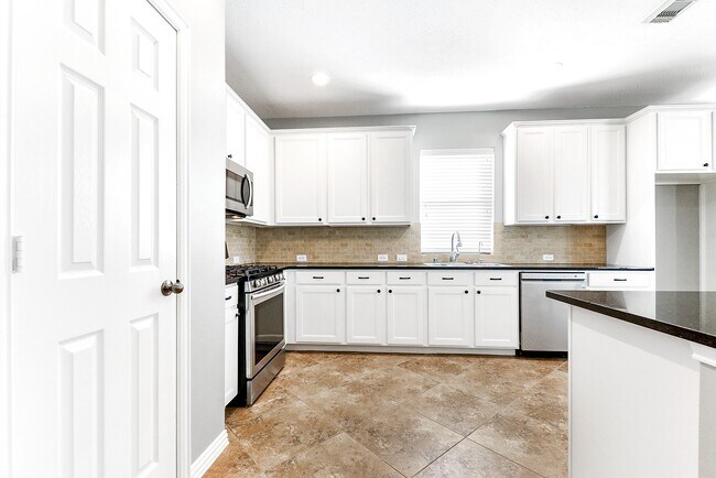 Building Photo - 28223 Daystrom Ln