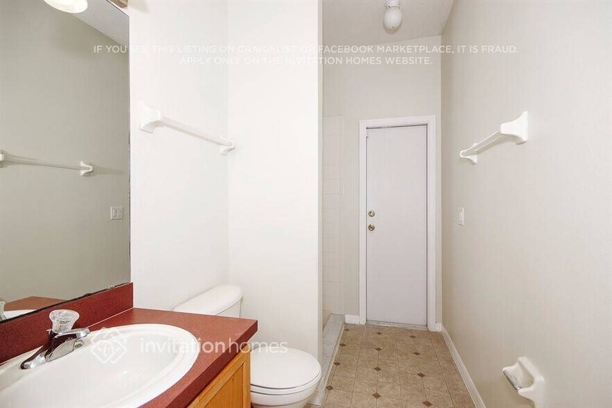 Building Photo - 2781 Plumberry Ave