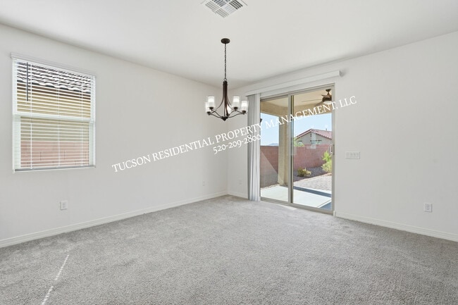 Building Photo - 7842 S New Strike Way