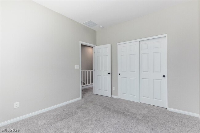 Building Photo - 204 Rondeau Ave