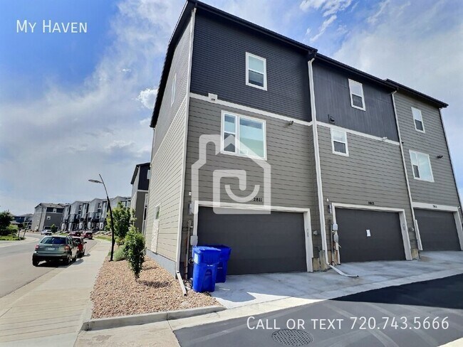 Building Photo - 2811 W 69th Ave