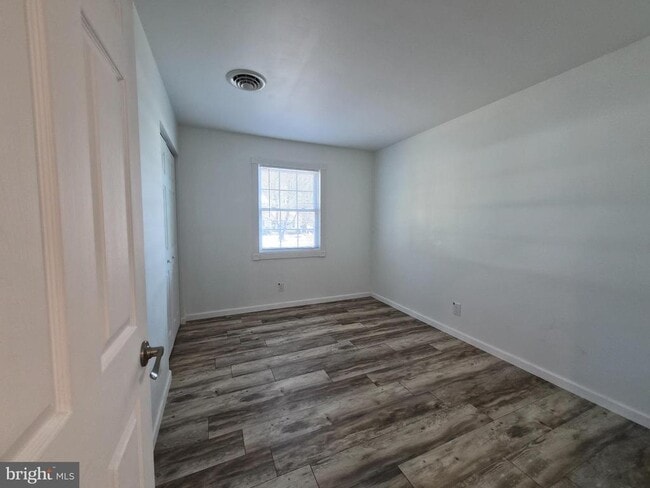 Building Photo - 149 Winfred Dr