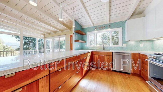 Building Photo - 4230 Mt Taylor Dr
