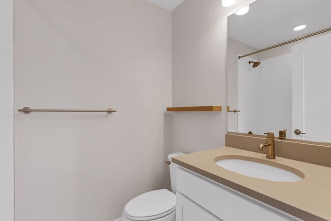 Building Photo - 1632 Quitman St