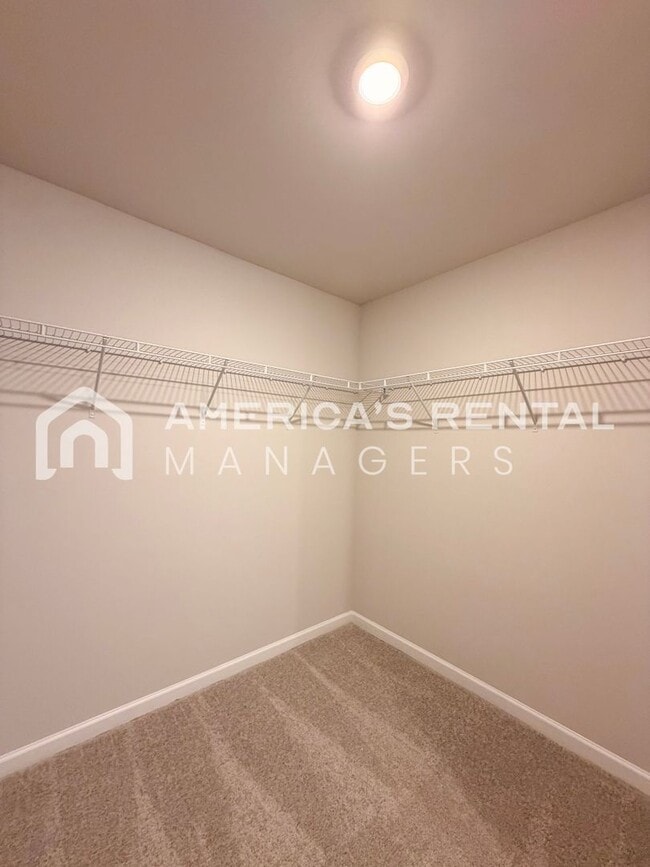 Building Photo - Move-in Special -Spacious Two Story Home with Loft! Sign a 13 month lease by 4/15/2026 and receiv...