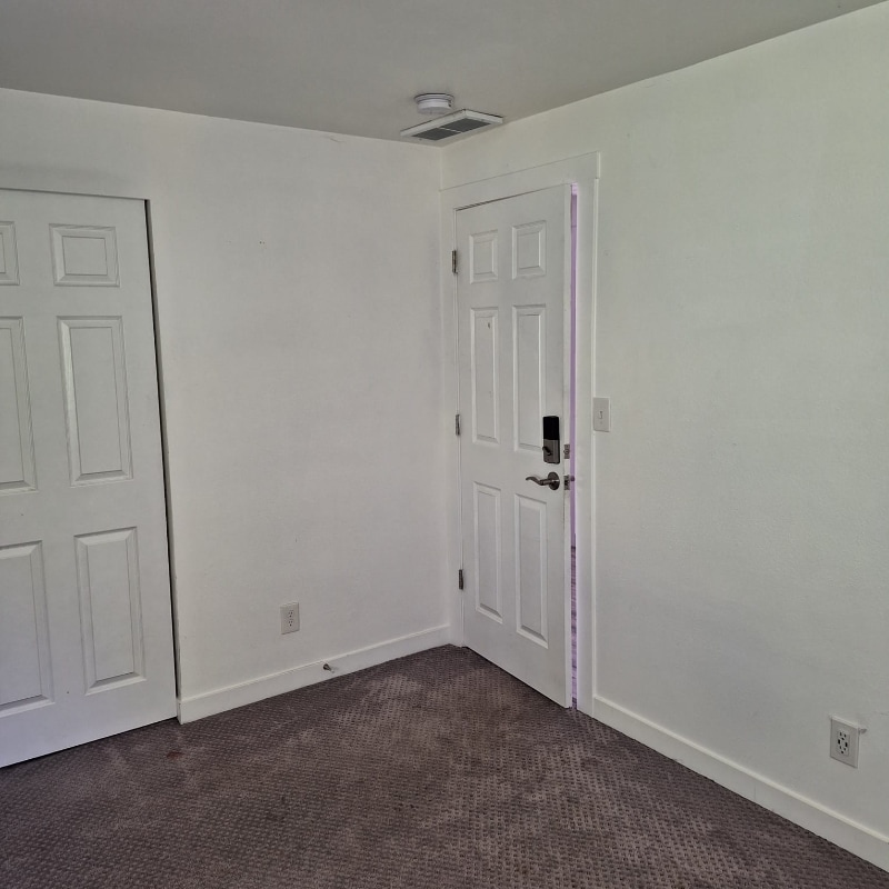 Building Photo - 2112 164th Ave NE