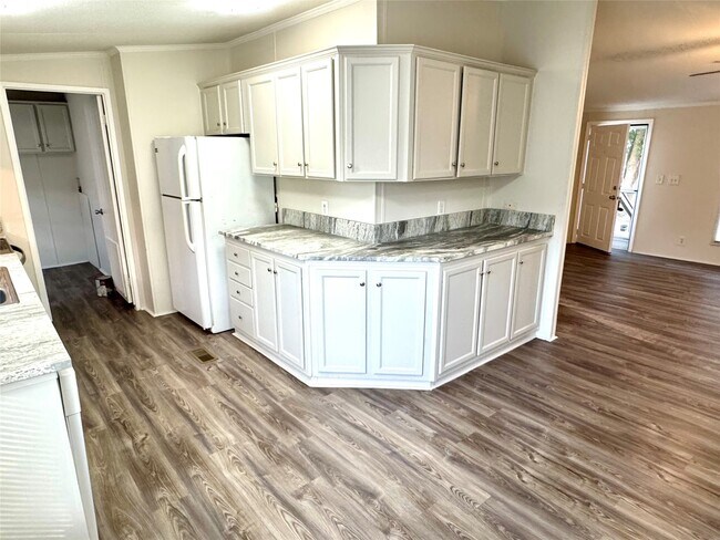 Building Photo - 16513 Desert Star Dr