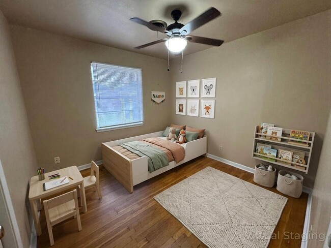 Building Photo - 2318 Mary Ln