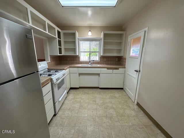 Building Photo - 5118 Florinda Ave