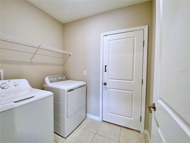 Building Photo - 9917 Calypso Orchid Ct