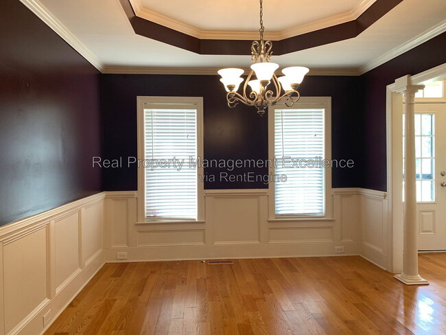 Building Photo - 1005 Hadley Meadows Dr