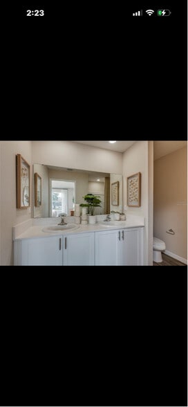 Building Photo - 3734 King Hill Dr