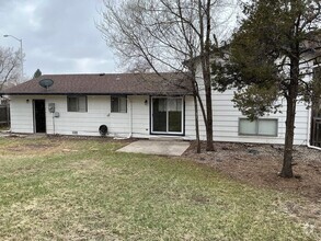 Building Photo - 4260 Hollow Rd