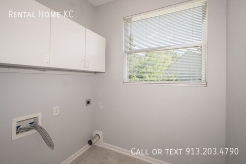 Building Photo - 1819 W Elm Terrace
