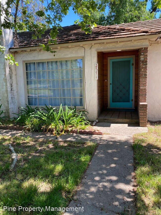 Building Photo - 2 br, 1 bath House - 2571 Center Waverly A...