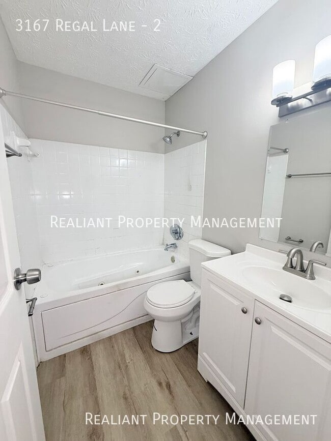 Building Photo - 3167 Regal Ln