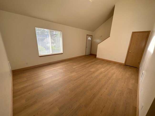 Building Photo - tuc142