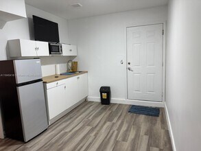 Building Photo - 0 SW 89th Path