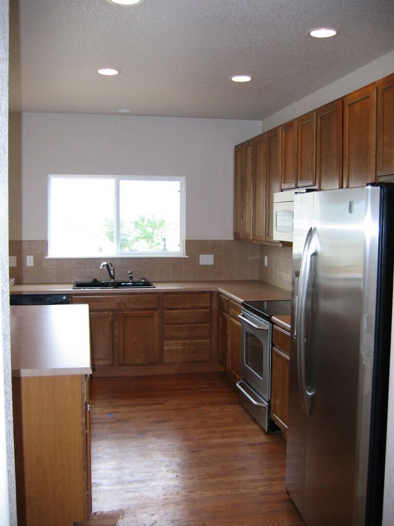 Building Photo - 7113 Cowgirl Way