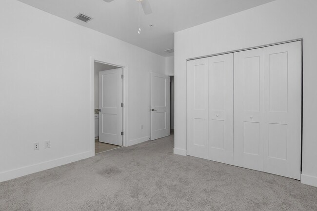 Building Photo - 26410 Coco Cay Cir