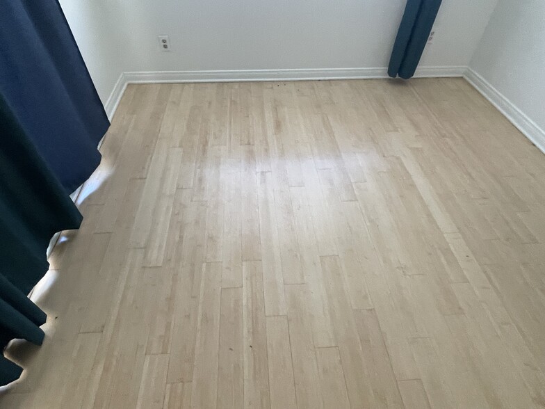 4th bedroom bamboo flooring - 2935 Westwood Blvd