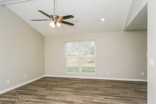 Building Photo - 7401 Hassock Dr