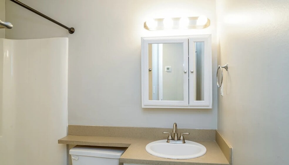 Building Photo - 4635 Squire Hollow Dr