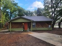 Building Photo - 7911 Deborah Dr