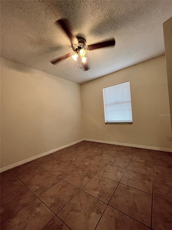 Building Photo - 6659 Westmont Dr
