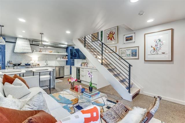 Building Photo - 2727 Hood St