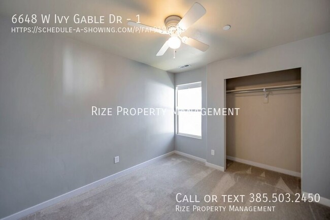 Building Photo - Lease now, live easy. Move in Special!