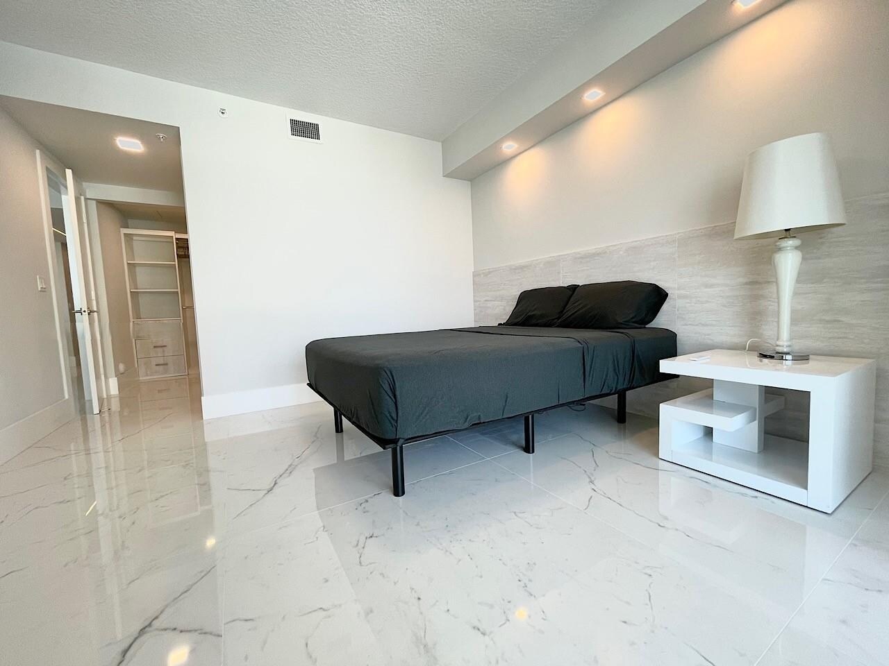 Building Photo - 330 Sunny Isles Blvd