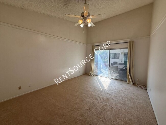 Building Photo - 2522 Marcella St