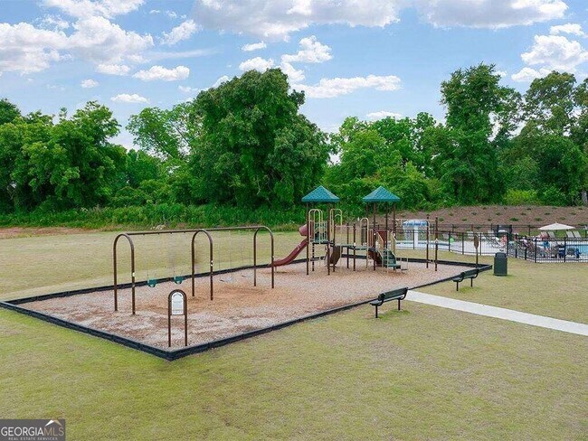 Building Photo - 45 Embry Blvd