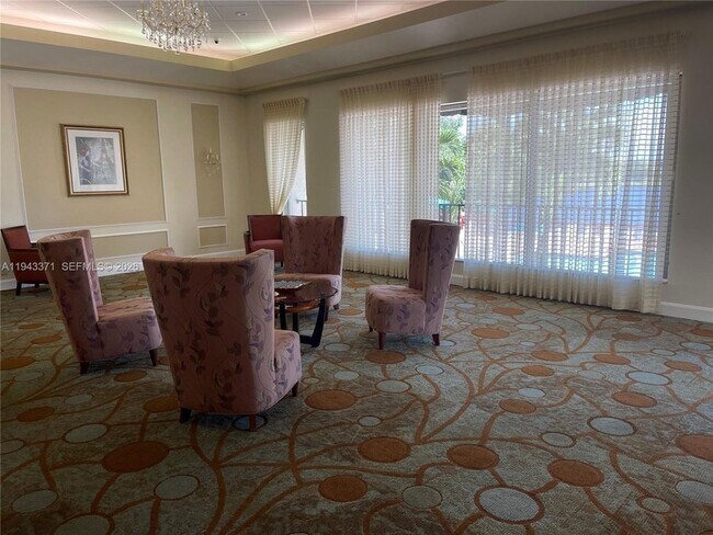 Building Photo - 1831 Sabal Palm Dr