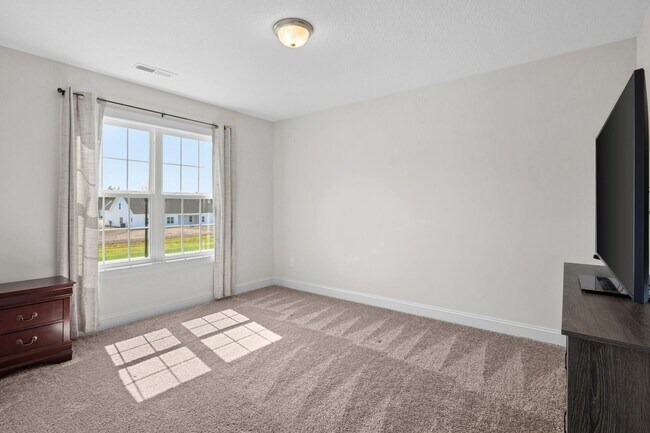 Building Photo - 1818 Olde Towne Pointe Blvd