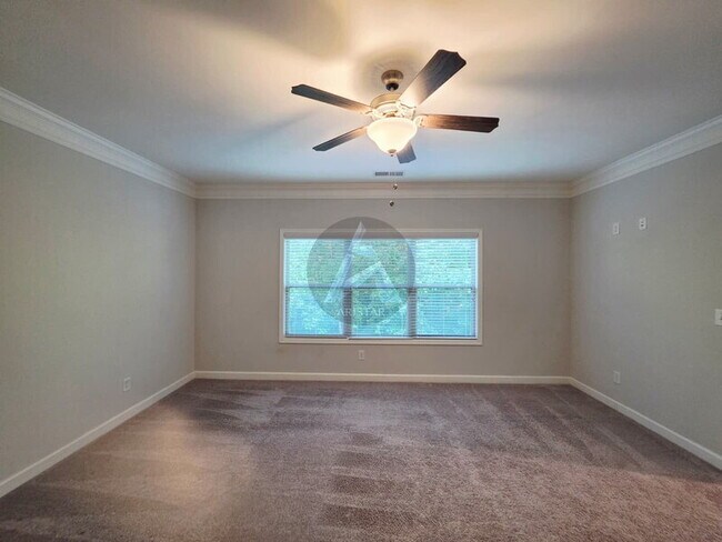Building Photo - 2892 Boone Dr