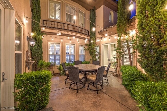 Building Photo - 636 Chervil Valley Dr