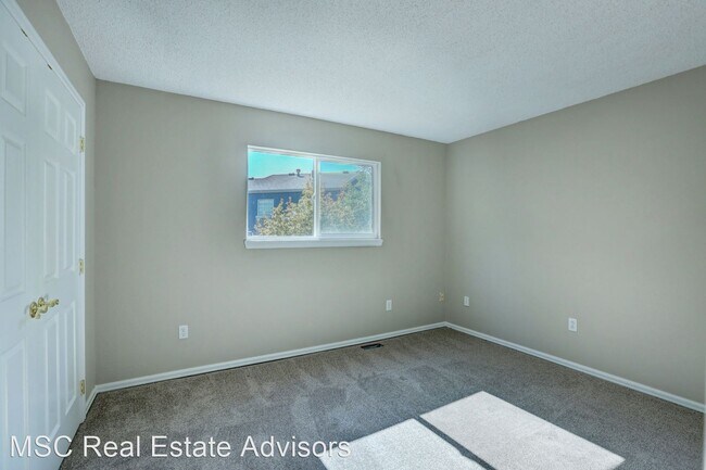 Building Photo - 3 br, 2 bath House - 8848 Prickly Pear Circle