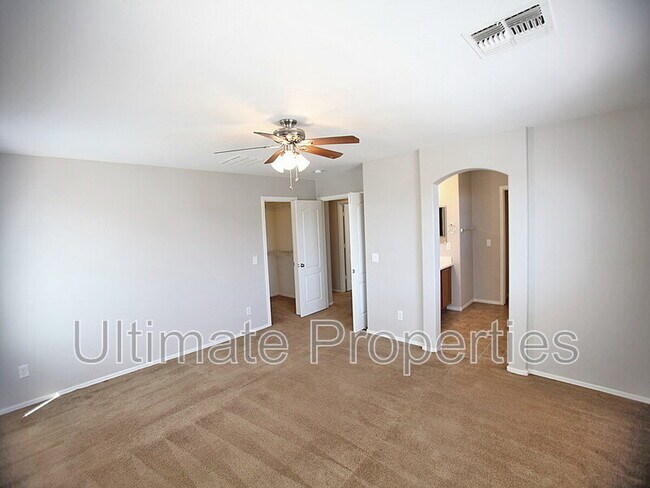 Building Photo - 8759 W Washington St