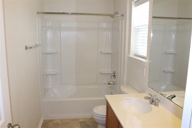 Building Photo - 1708 Uhland Dr