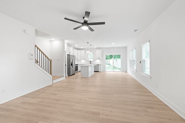 Building Photo - Stunning New Construction Townhome