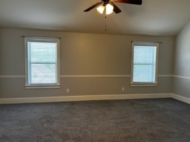 Building Photo - Spacious 5BR/4BA Home in Desirable Lexington Neighborhood – Bright Layout, Great Storage & Prime ...