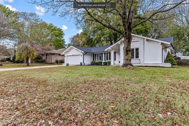 Building Photo - Welcome to your dream home! 4 bedroom 3 ba...
