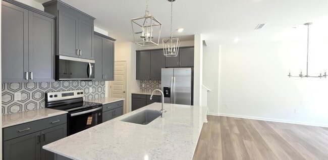 Building Photo - 119 Gamay Dr