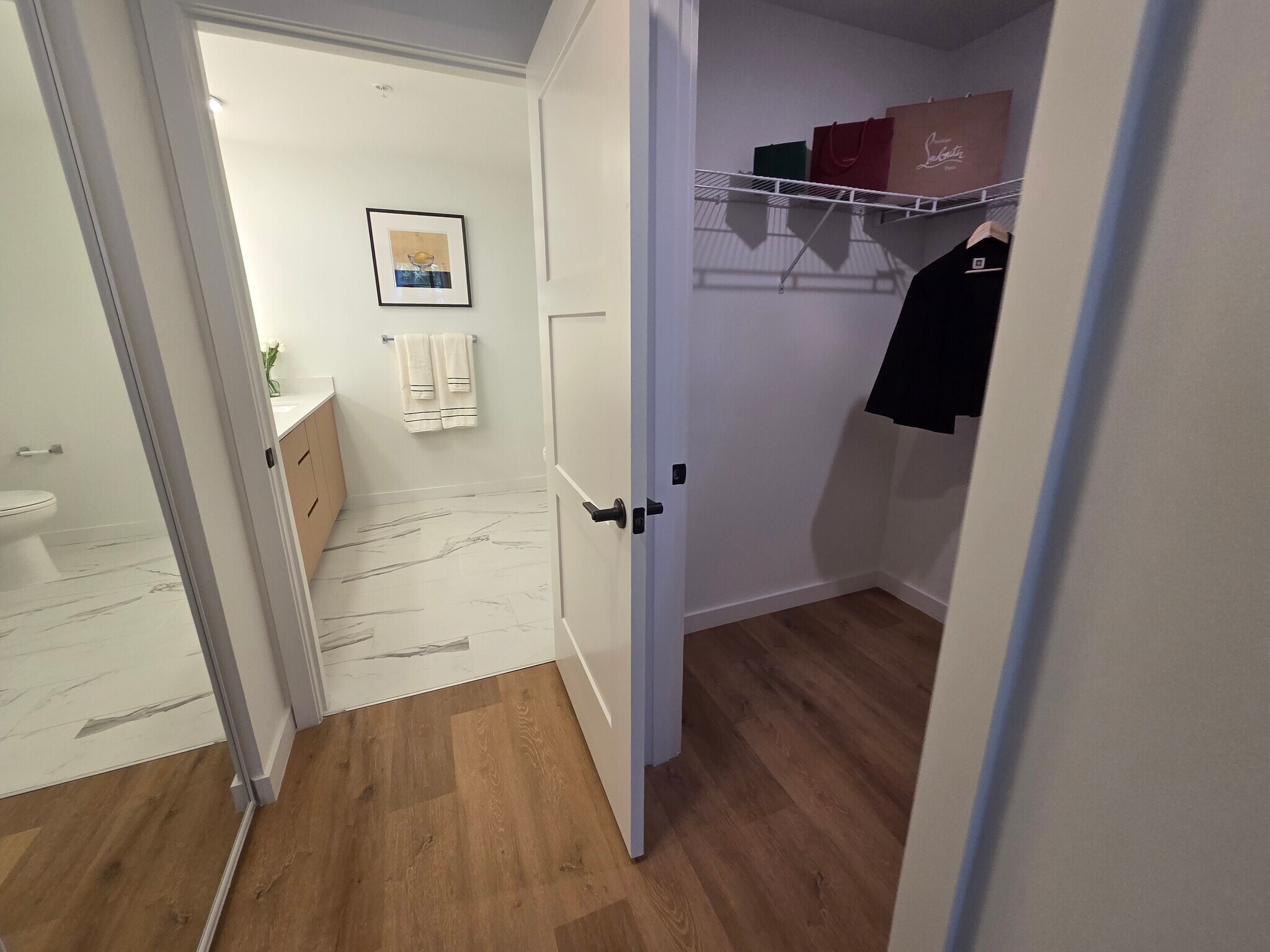 Building Photo - 1640 NE 125th St